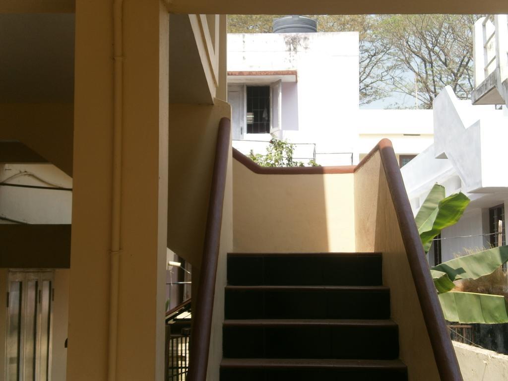 Lazar Residency Homestay Kochi Exteriör bild