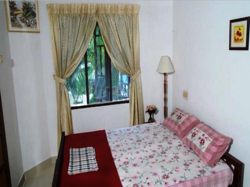 Lazar Residency Homestay Kochi Exteriör bild