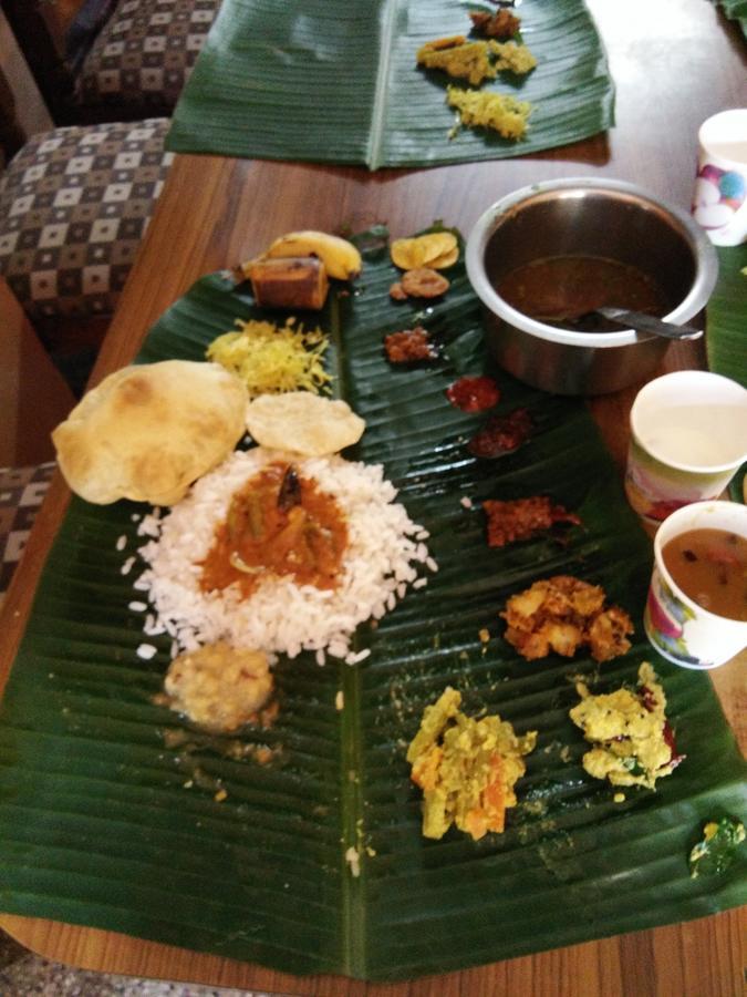 Lazar Residency Homestay Kochi Exteriör bild